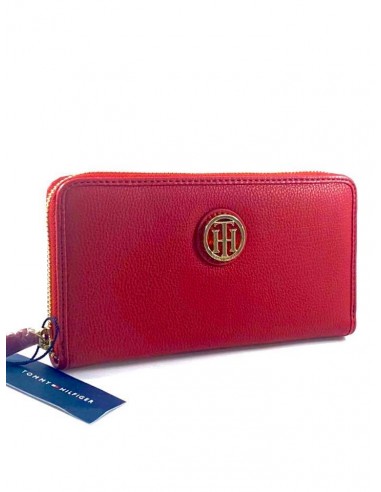 Tommy Hilfiger women’s wallet